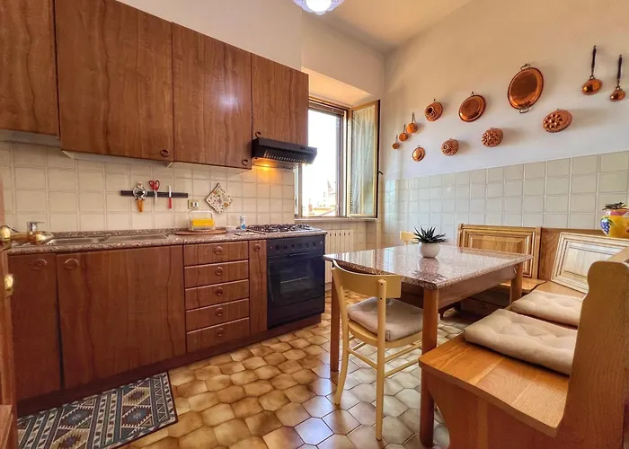 Attico Altucci 아파트 아레초